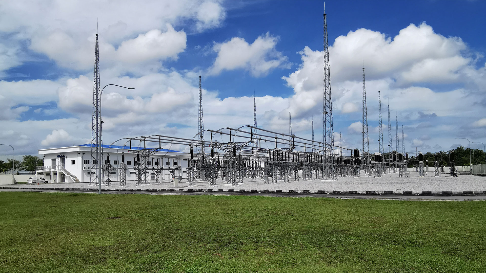 Nur Power Reliable Quality Energy